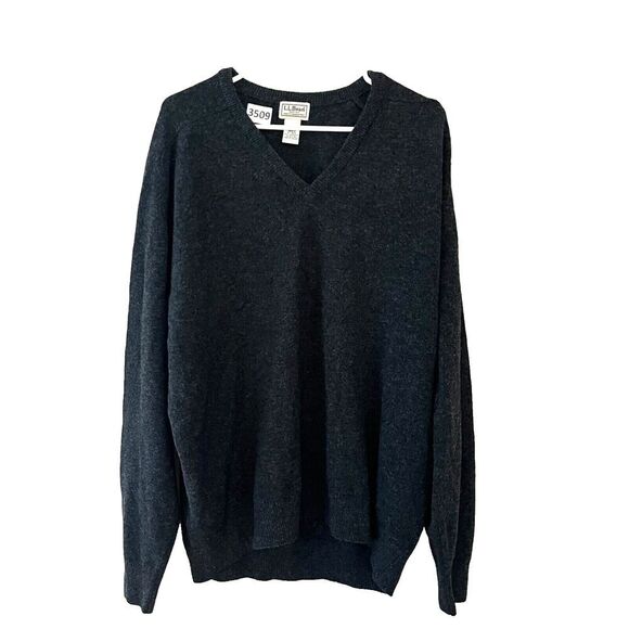 L L Bean Men Black Pullover Sweater XL V Neck Long Sleeve Classic Fit Lambs Wool - Picture 1 of 5